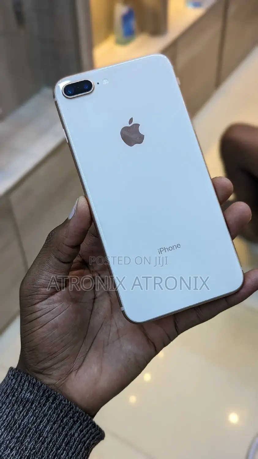 Apple iPhone 8 Plus 64 GB White