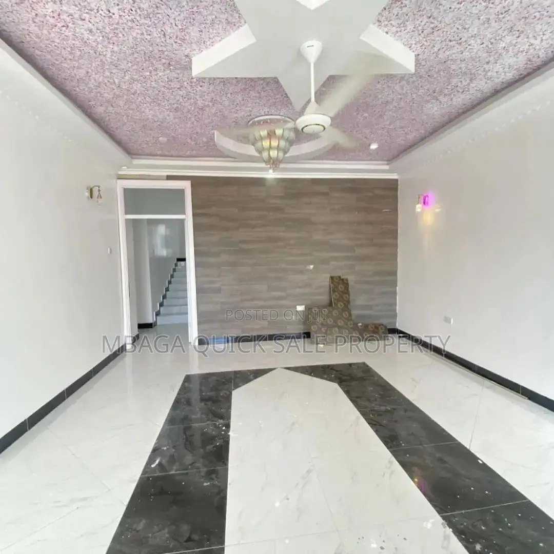 4bdrm House in Mbweni Jkt for rent