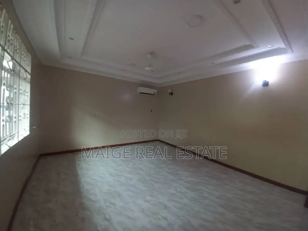 6bdrm Duplex in Msasani for rent