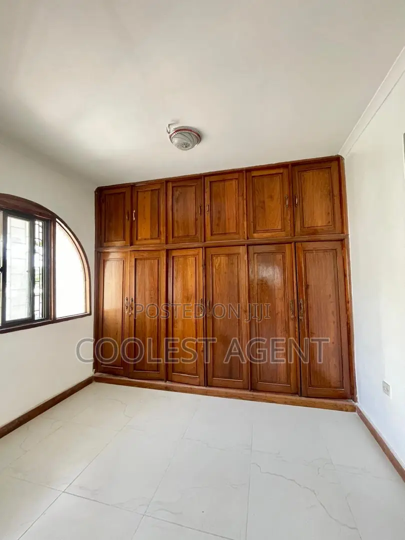 4bdrm House in Masaki, Kinondoni for rent