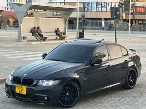 BMW 3 Series 2010 Black