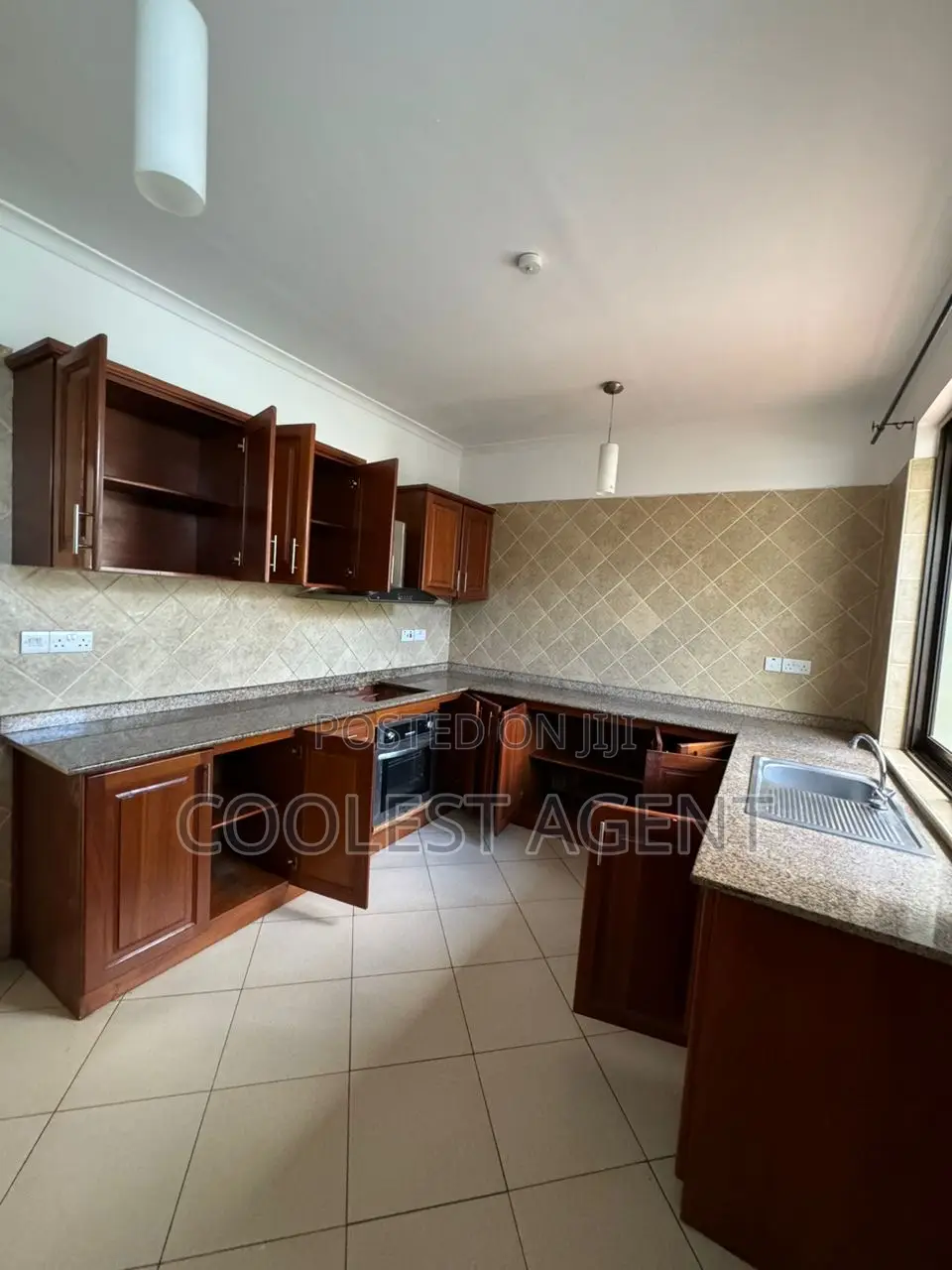 3bdrm Villa in Mbezibeach, Kinondoni for rent