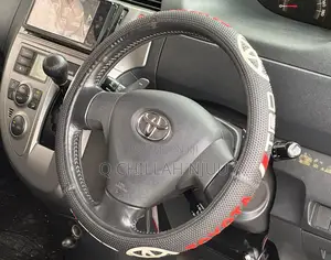 Toyota Ractis 2006 White