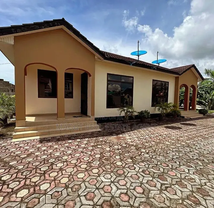 Furnished 2bdrm House in Mbweni Ubungo for rent