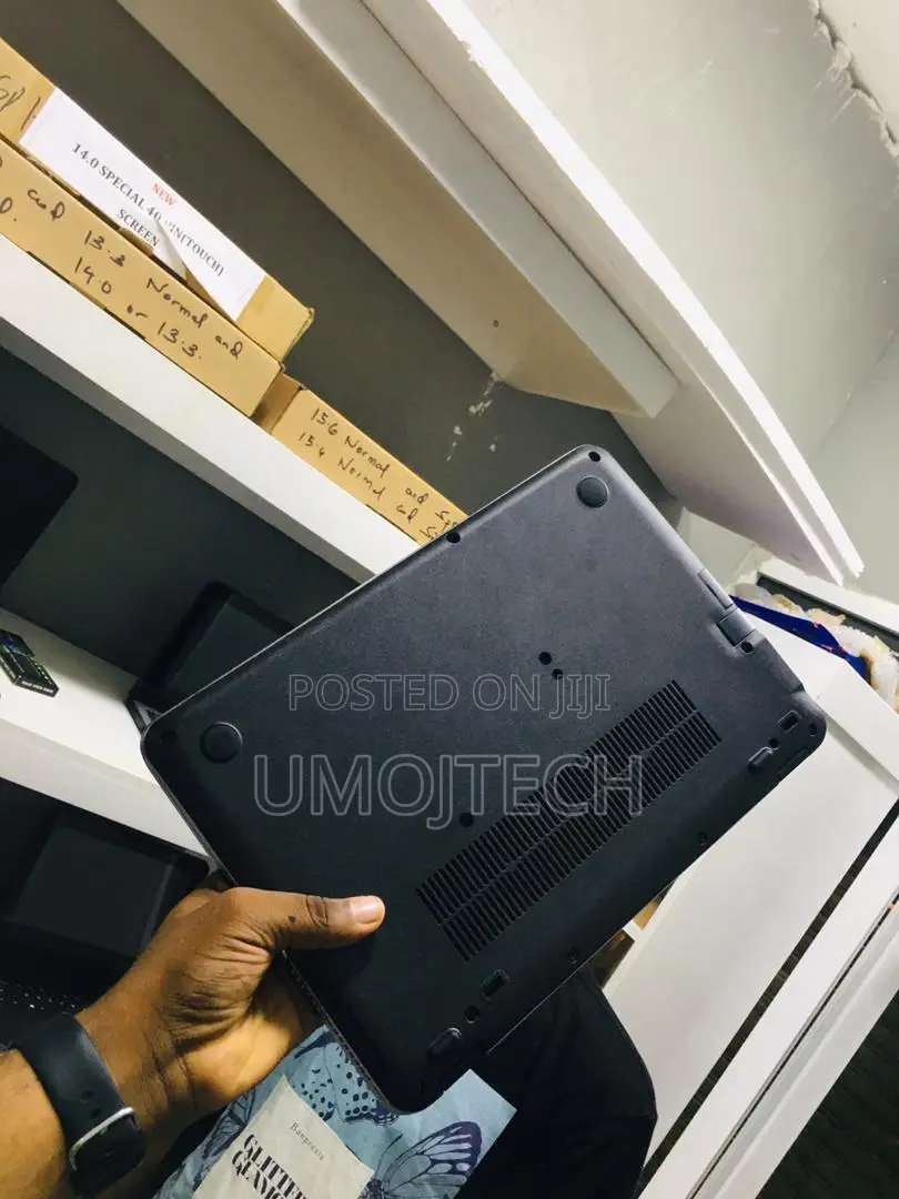 Laptop HP EliteBook 820 G3 8GB Intel Core I5 SSD 256GB