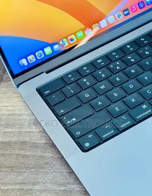 New Laptop Apple MacBook Pro 2021 M1 16GB Apple M1 Pro SSD 512GB