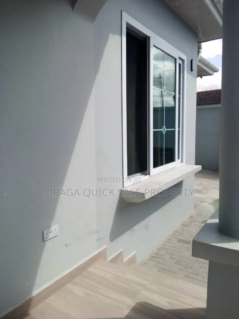 3bdrm Bungalow in Kinondoni for sale