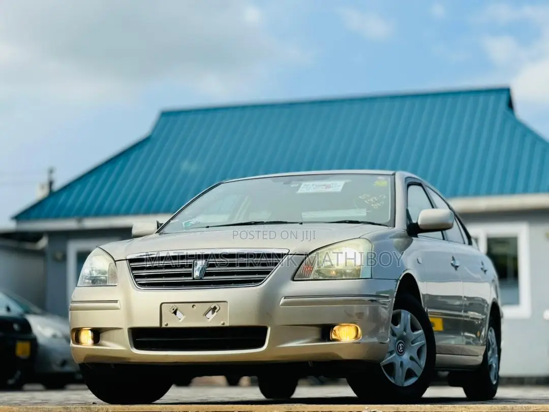 Toyota Premio 2005 Gold