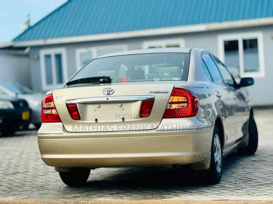 Toyota Premio 2005 Gold