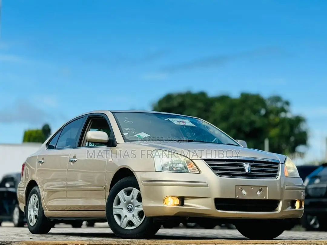 Toyota Premio 2005 Gold