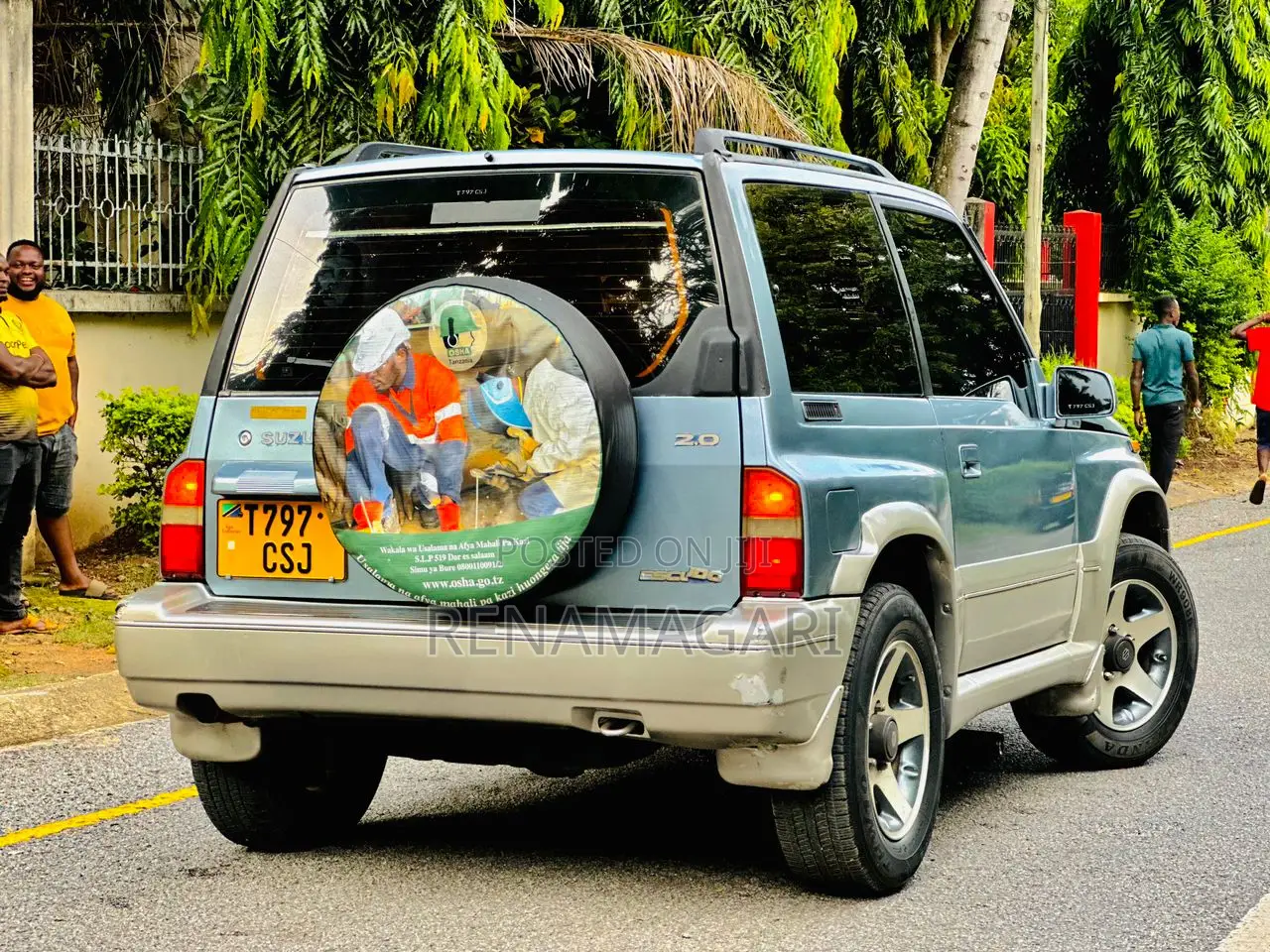 Suzuki Escudo 2001 Silver