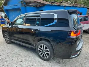 Toyota Land Cruiser 4.5 V8 GXR 2010 Black