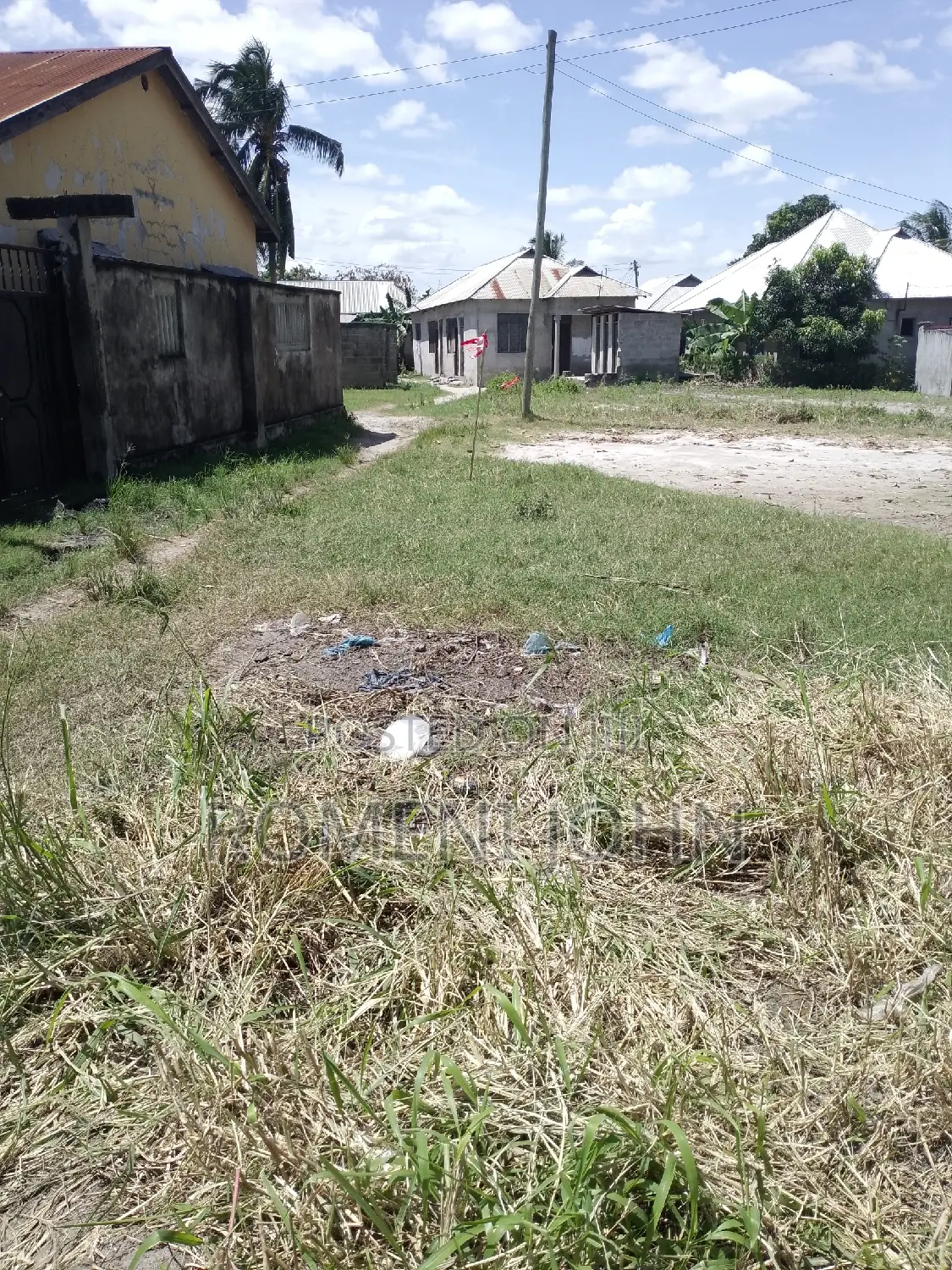Kiwanja Sqmita 225 Kinauzwa Milioni 2.5 Majohe Chuo Rada.