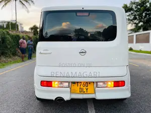 Nissan Cube 2006 White