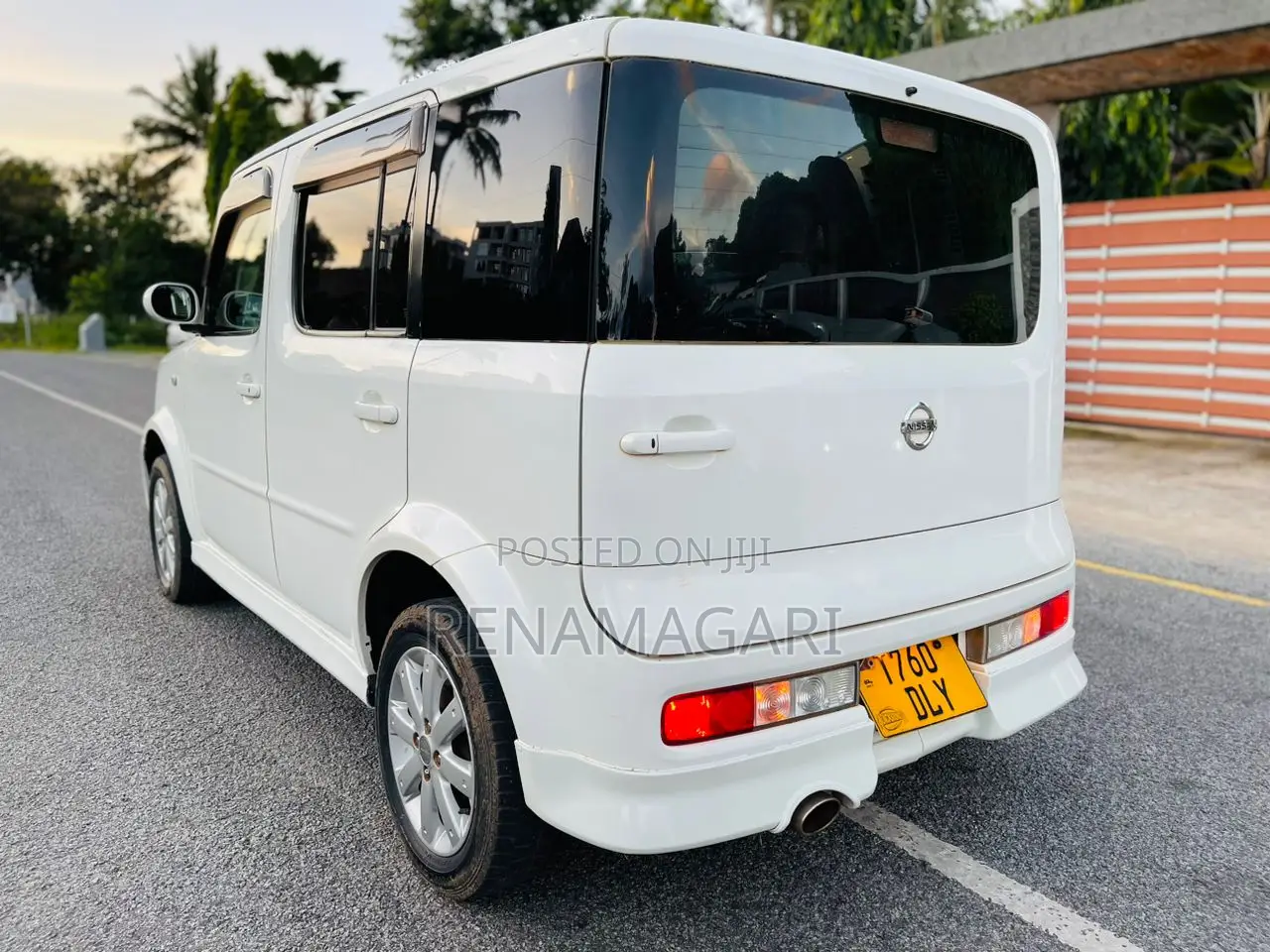 Nissan Cube 2006 White