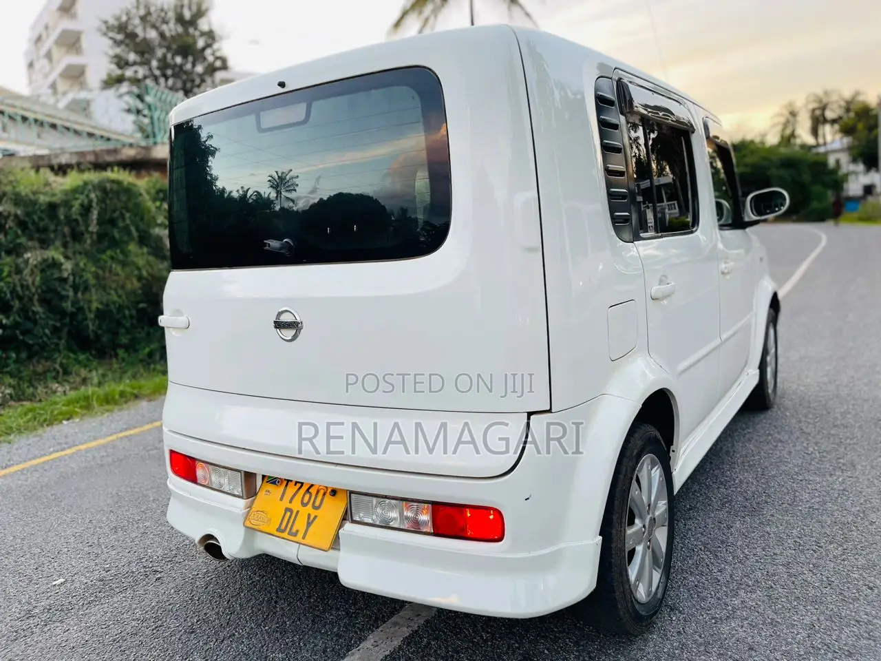 Nissan Cube 2006 White