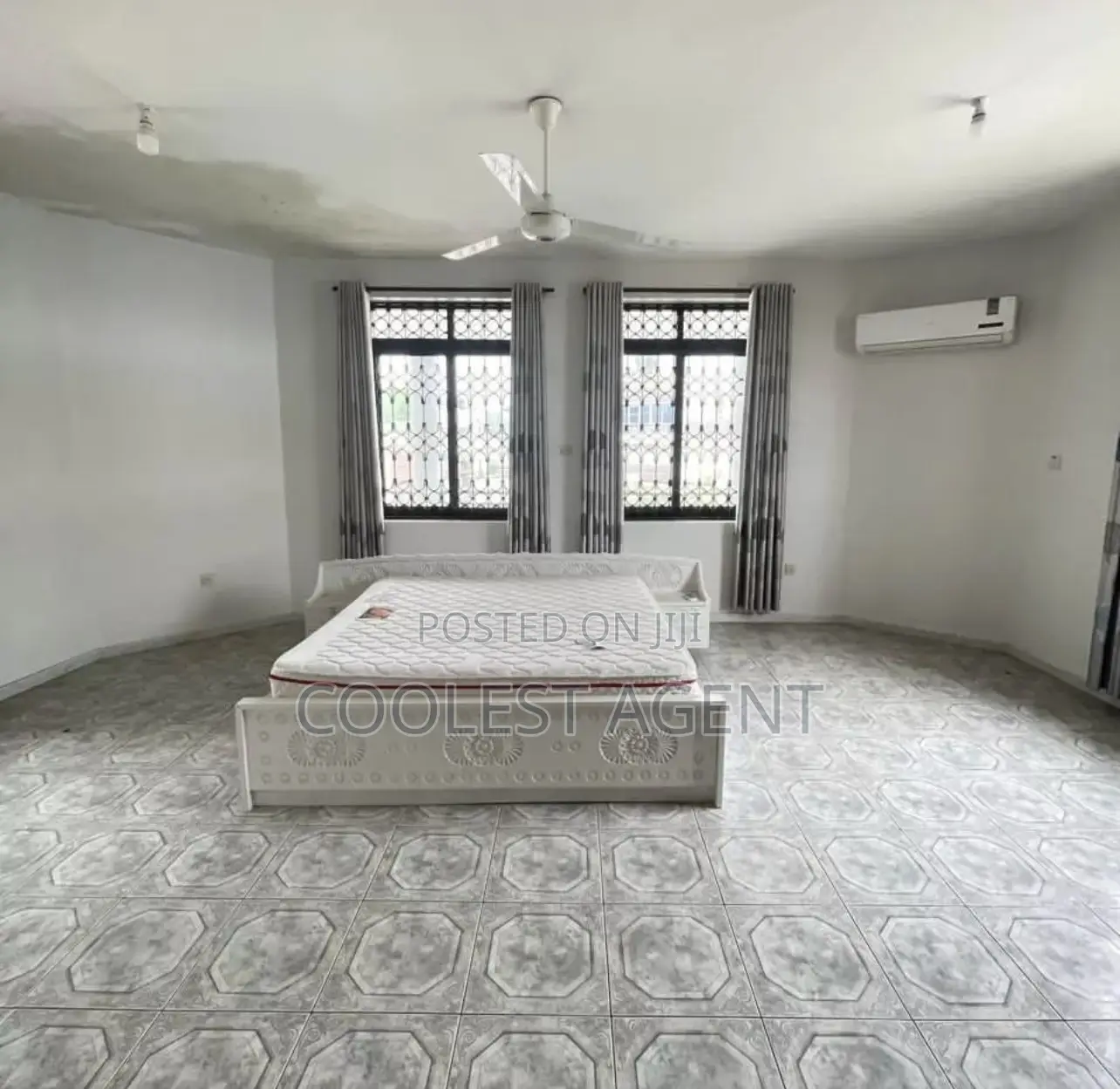 6bdrm Bungalow in Msasani, Kinondoni for rent
