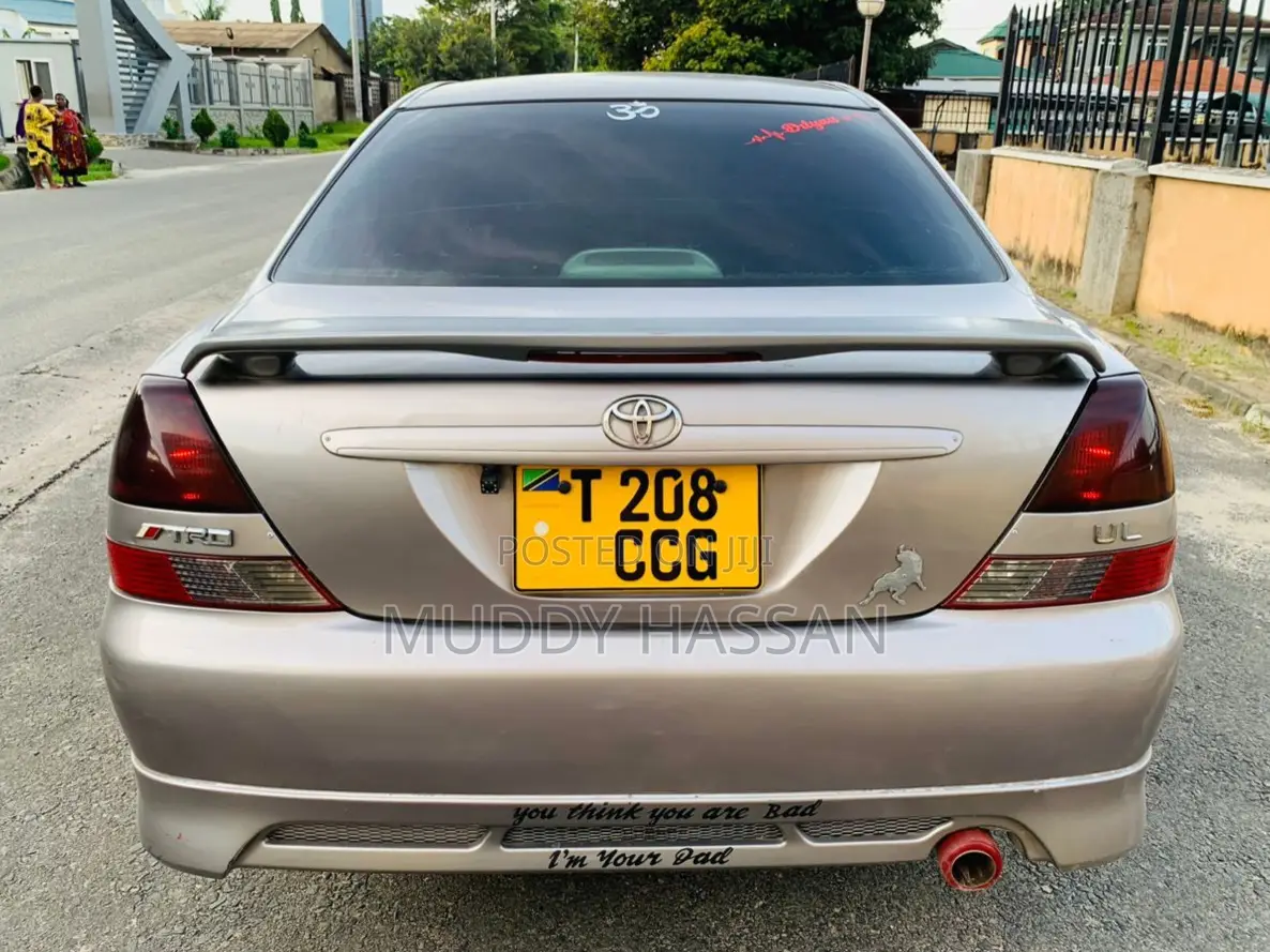 Toyota Mark II 2002 Silver