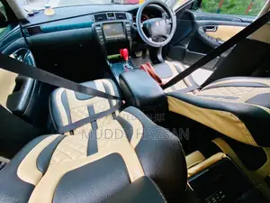 Toyota Crown Royale 2005 Black