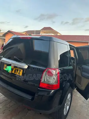 Land Rover Freelander SV Premium 2014 Black