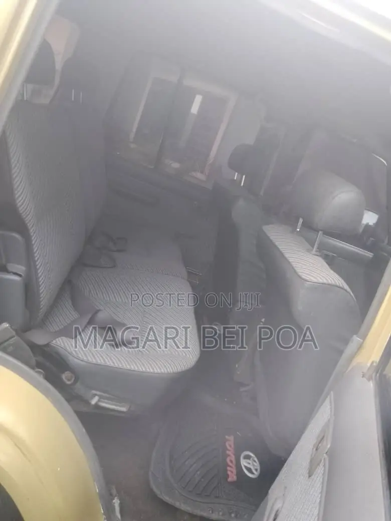 Toyota Land Cruiser Prado 2006 Ivory