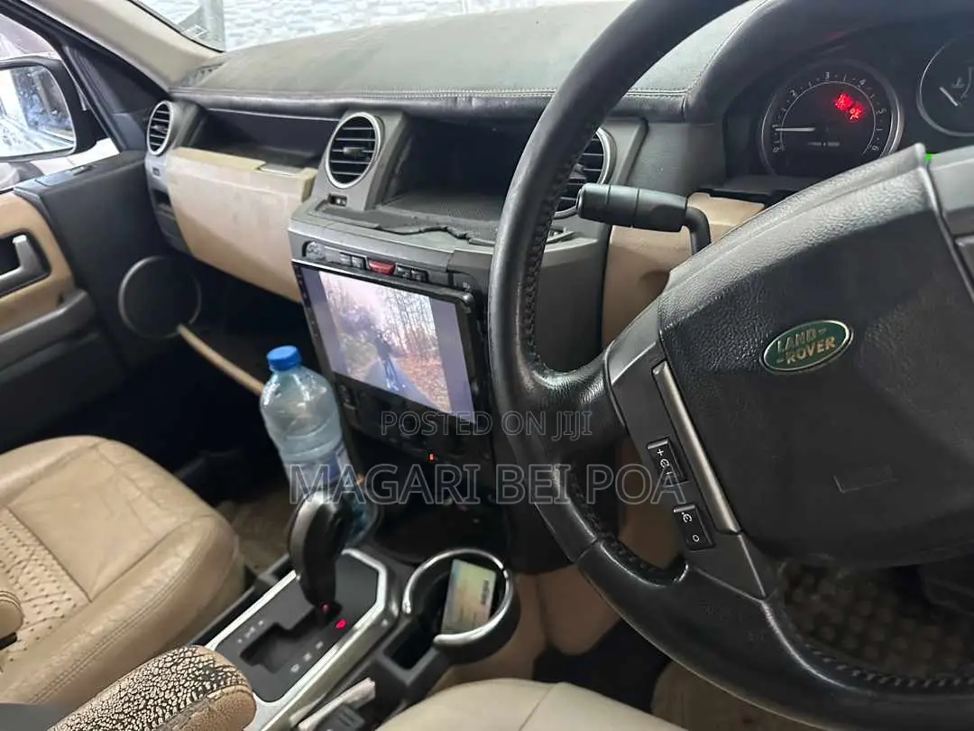 Land Rover Discovery Sport 2016 Black