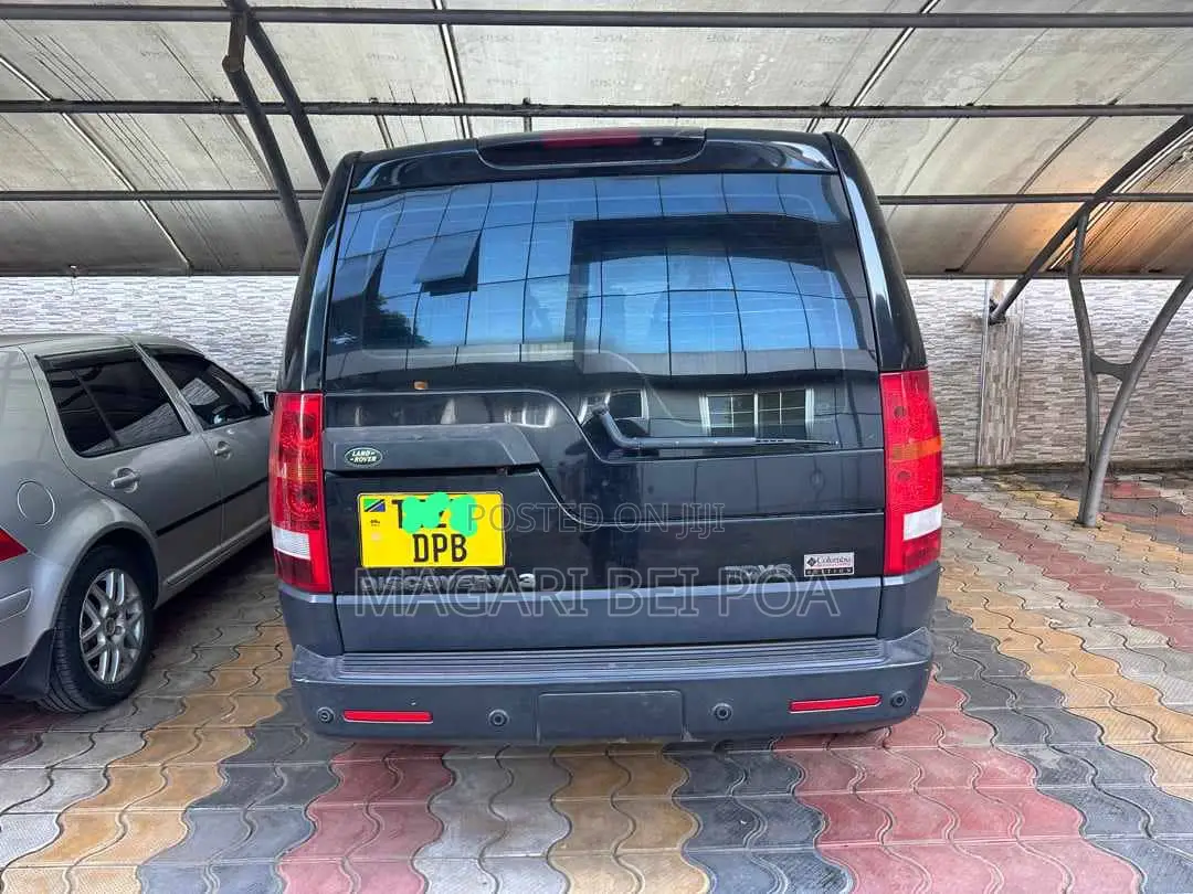 Land Rover Discovery Sport 2016 Black