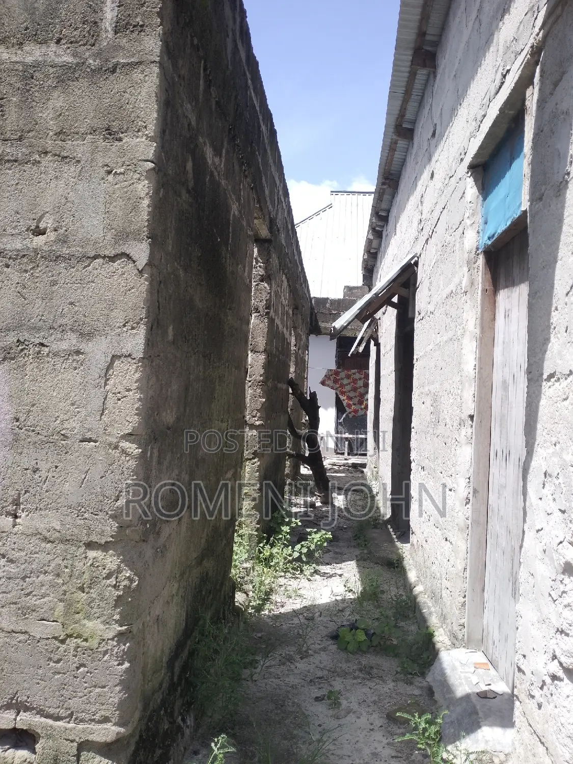 6bdrm House in Tanzania Dsm Ukonga for sale