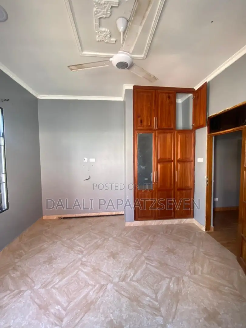 3bdrm House in Dalalipapaatzseven, Mbweni for rent