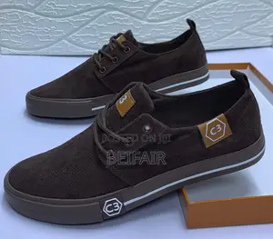 Converse Sneakers | Raba | Simple Shoes