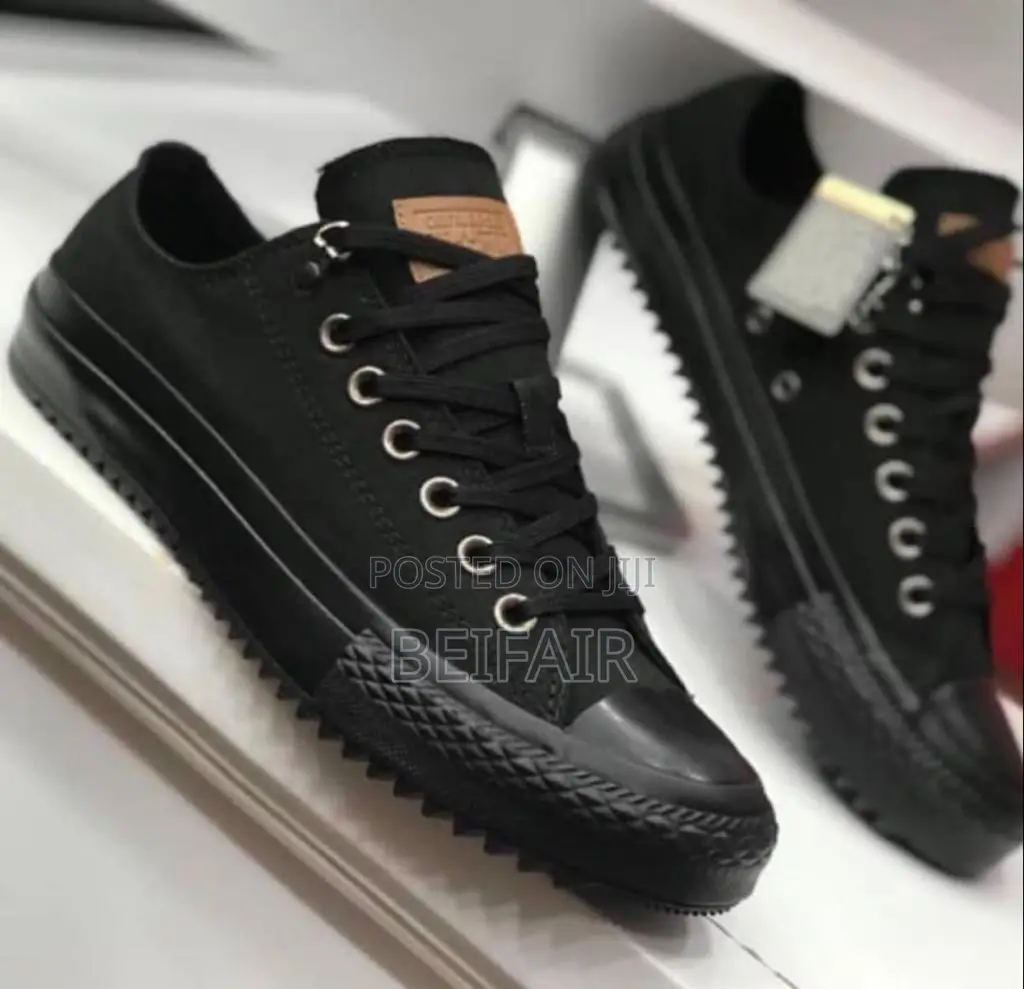 Converse Sneakers | Raba | Simple Shoes