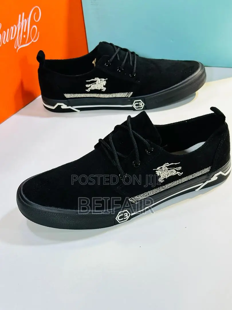 Converse Sneakers | Raba | Simple Shoes