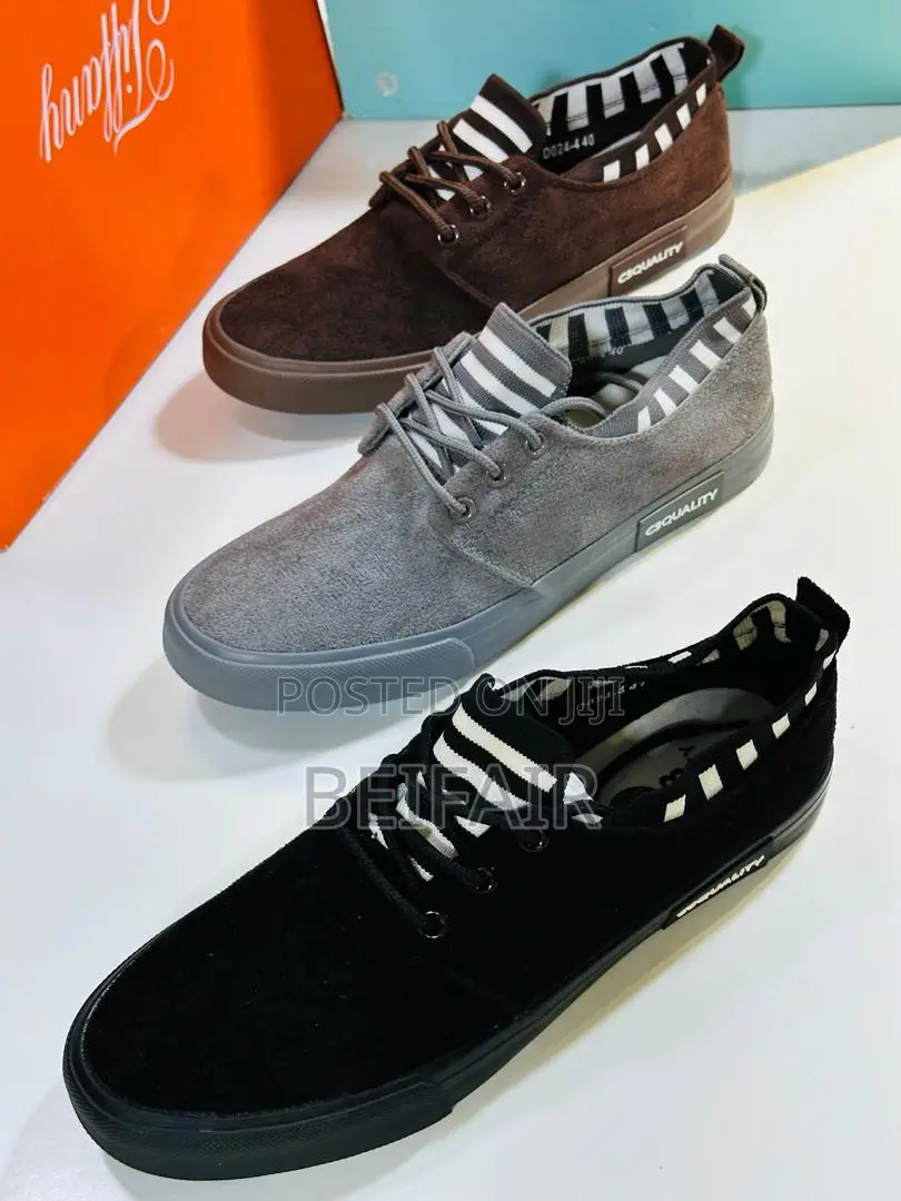 Converse Sneakers | Raba | Simple Shoes