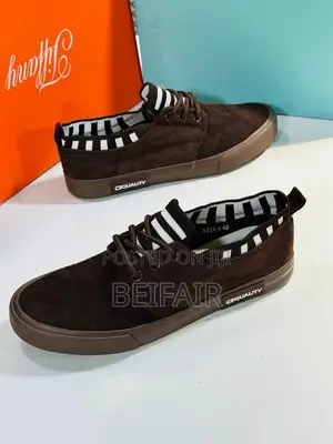 Converse Sneakers | Raba | Simple Shoes