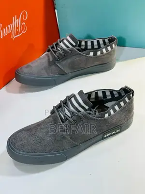 Converse Sneakers | Raba | Simple Shoes