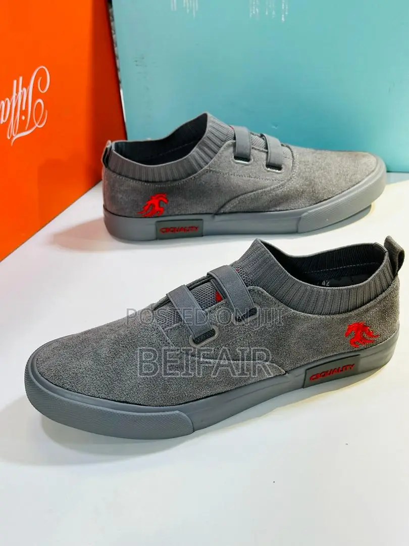 Converse Sneakers | Raba