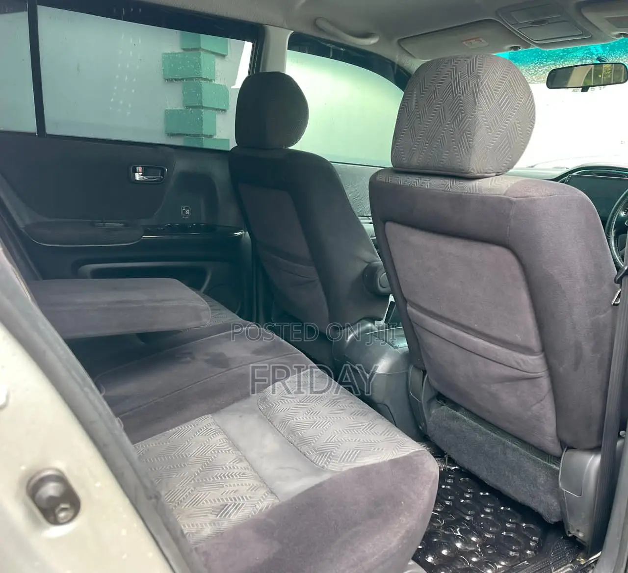 Toyota Kluger 2005 Silver