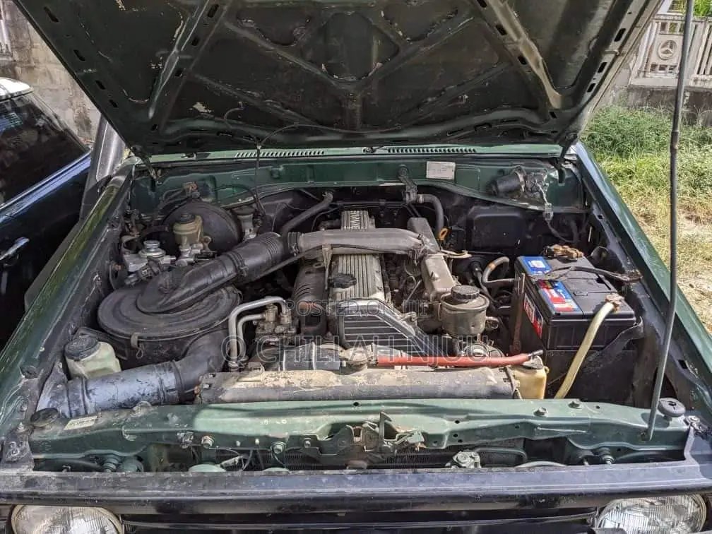 Toyota Land Cruiser 2002 Green