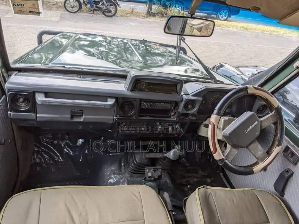 Toyota Land Cruiser 2002 Green