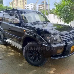 Toyota Land Cruiser Prado 2001 Black