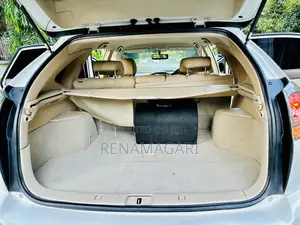 Toyota Harrier 2005 White