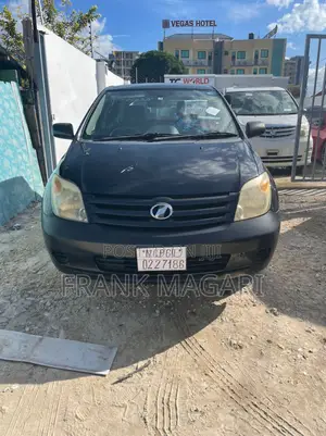 Toyota IST 2006 Black