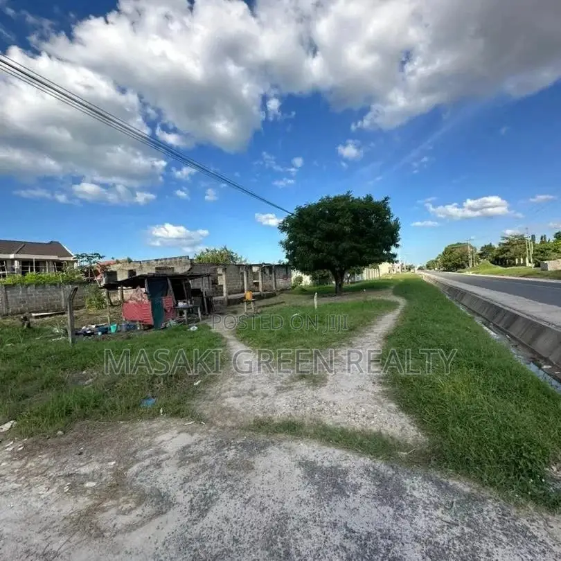 877 SQM Plot for Sale at Mbweni Malindi