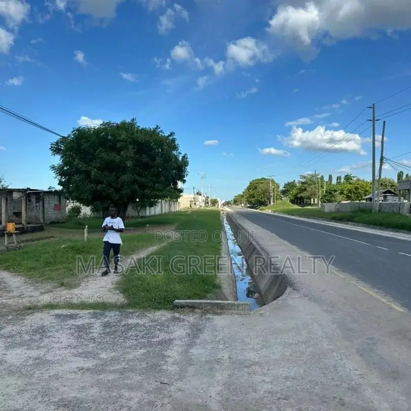 877 SQM Plot for Sale at Mbweni Malindi