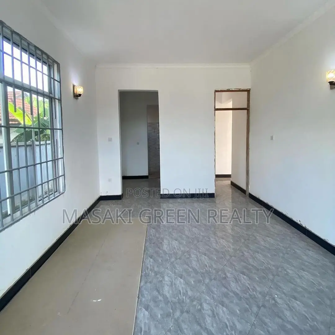 4bdrm House in Mbweni Malindi, Kinondoni for sale