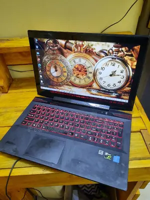 Laptop Lenovo Y50 8GB Intel Core I7 HDD+SSD 500GB