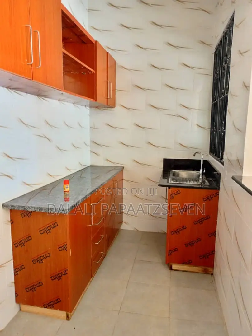 1bdrm Apartment in Dalalipapaatzseven, Kinondoni for rent