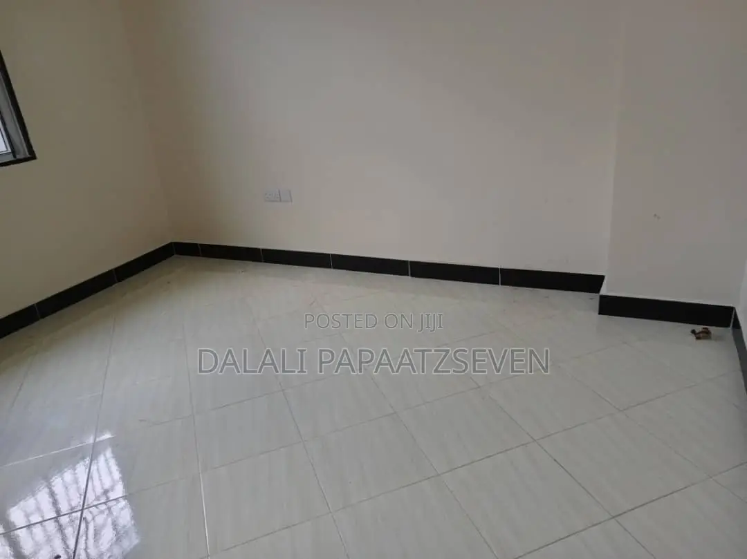 1bdrm Apartment in Dalalipapaatzseven, Kinondoni for rent