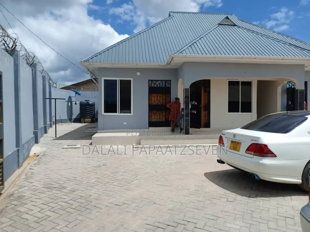 1bdrm Apartment in Dalalipapaatzseven, Kinondoni for rent