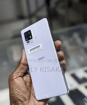 Sharp Aquos zero6 128 GB White